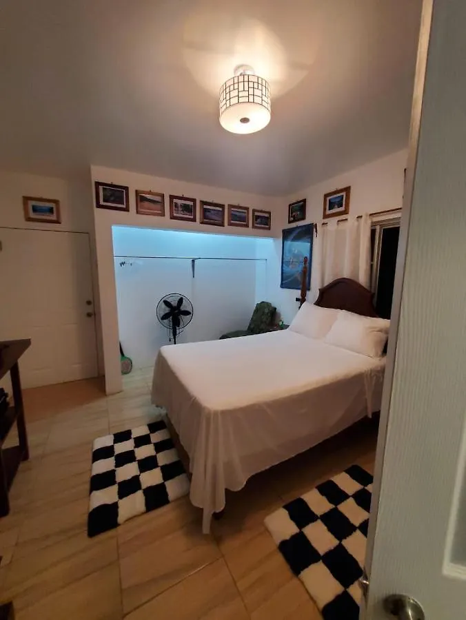 Homestay Centrally Located Room - 5 Port Antonio Jamaica